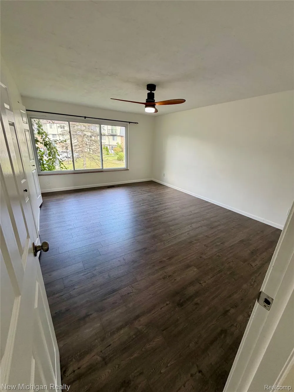 854 Main Street Milford Village, MI 48381