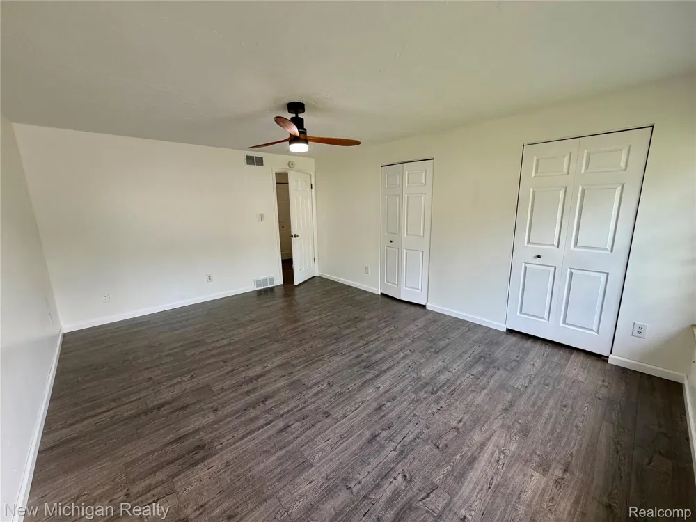 854 Main Street Milford Village, MI 48381