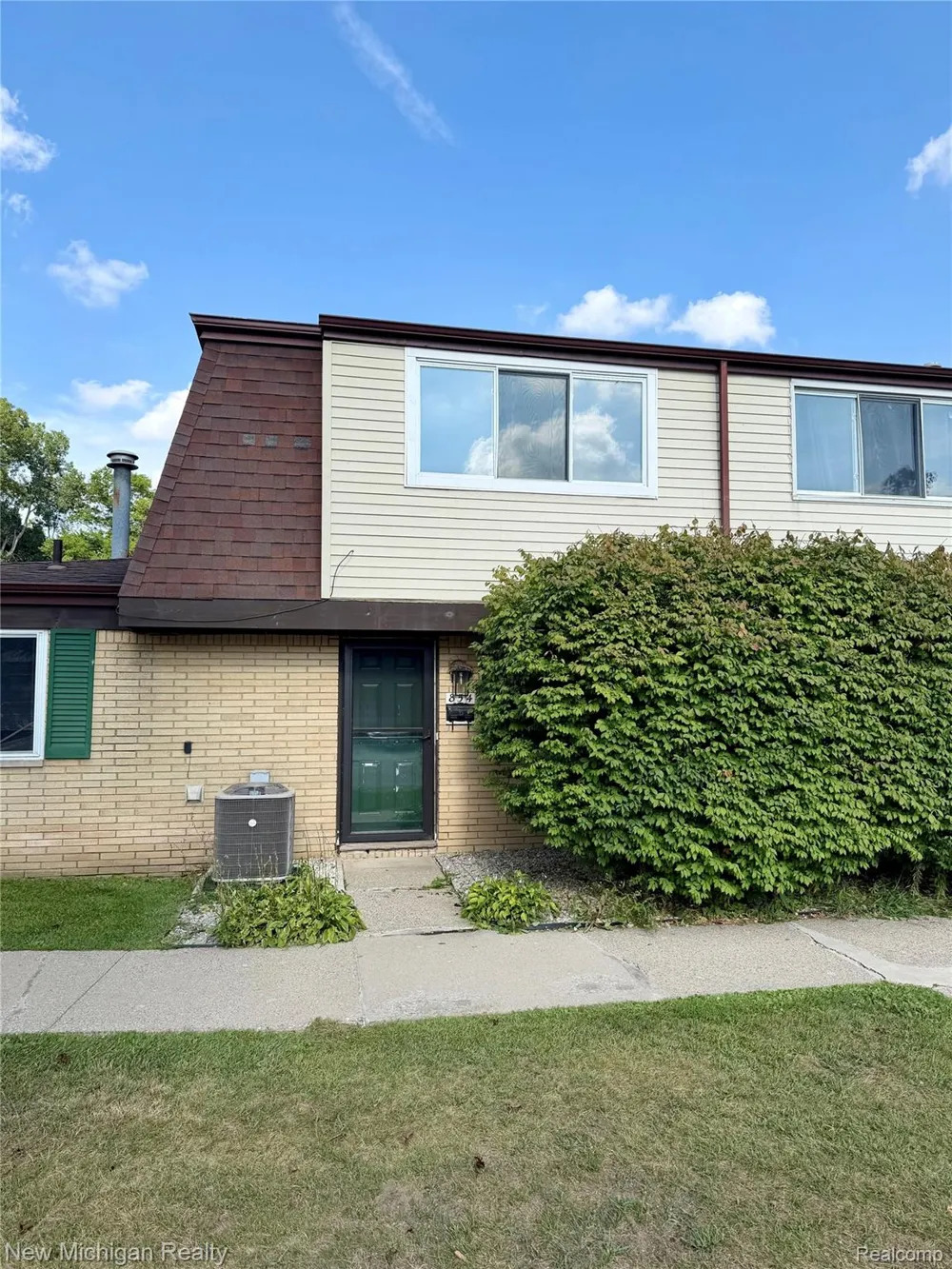 854 Main Street Milford Village, MI 48381