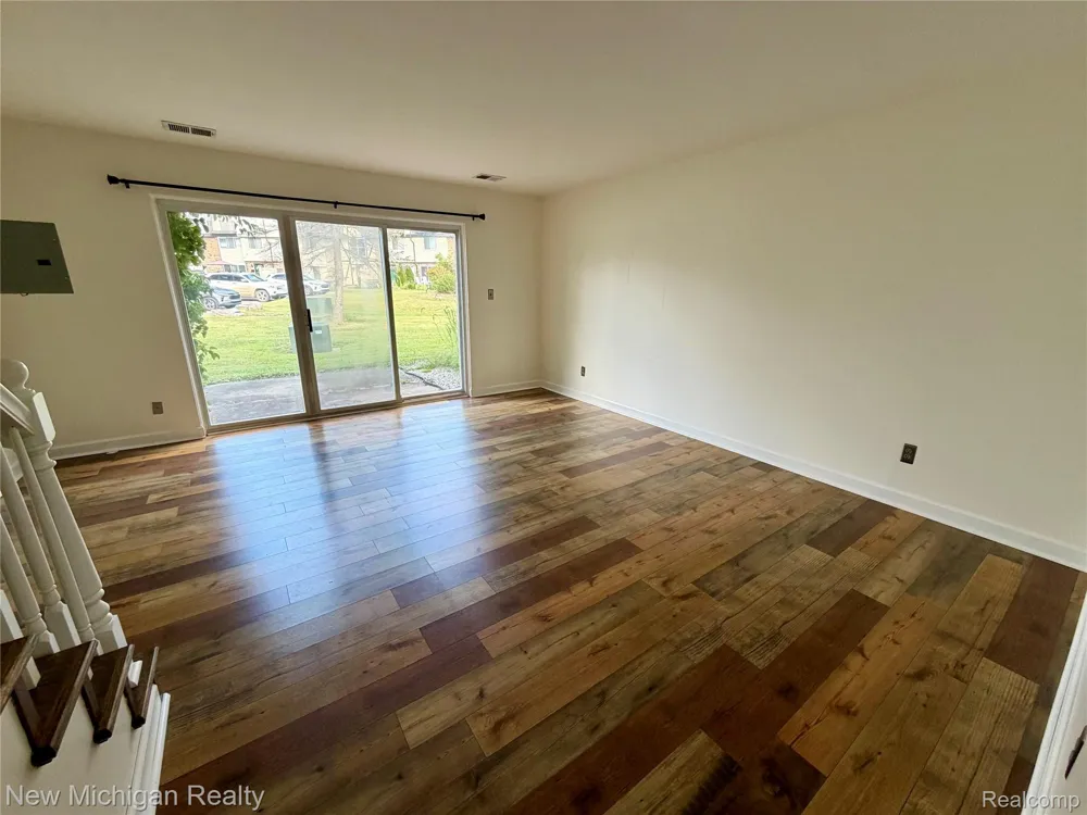 854 Main Street Milford Village, MI 48381