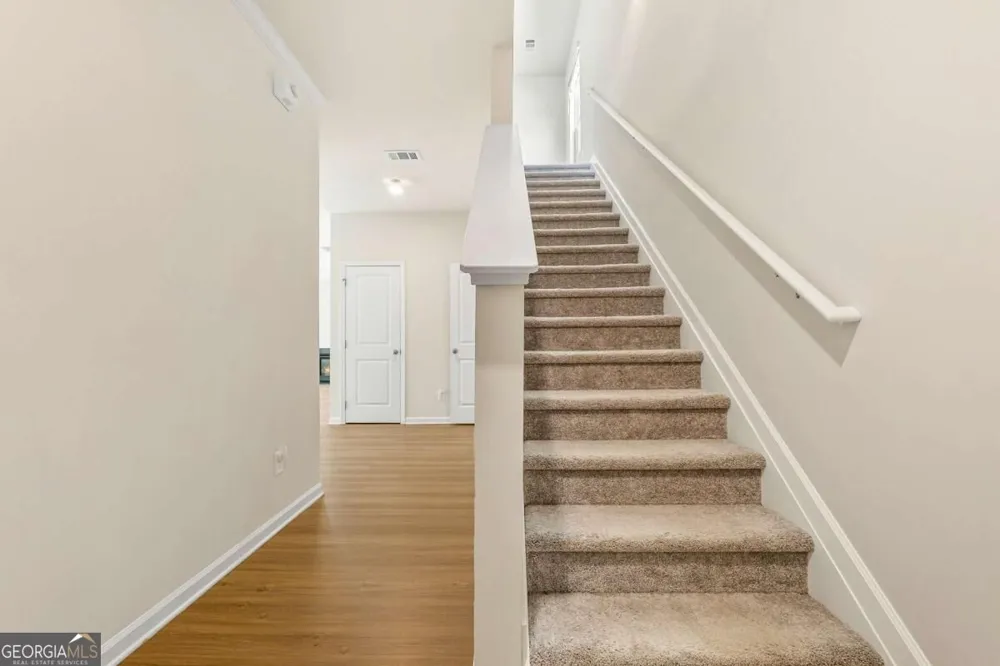 44 Pointe PL Dawsonville, GA 30534