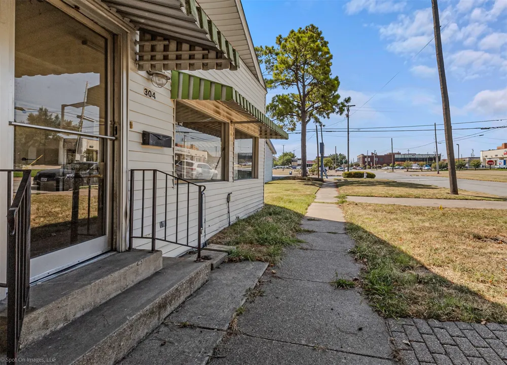 304 Catherine Street Terrell, TX 75160