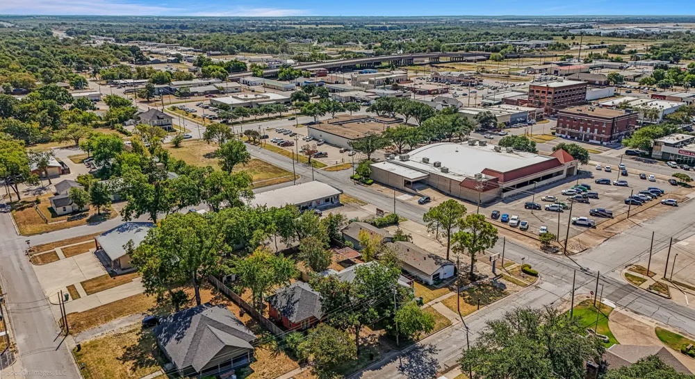 304 Catherine Street Terrell, TX 75160