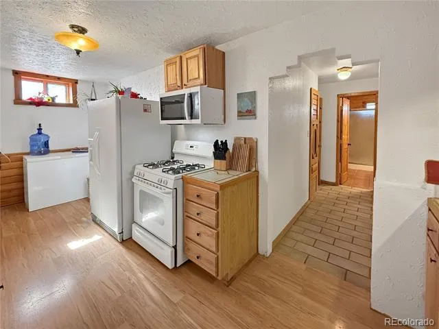 1327 Colorado Street Limon, CO 80828