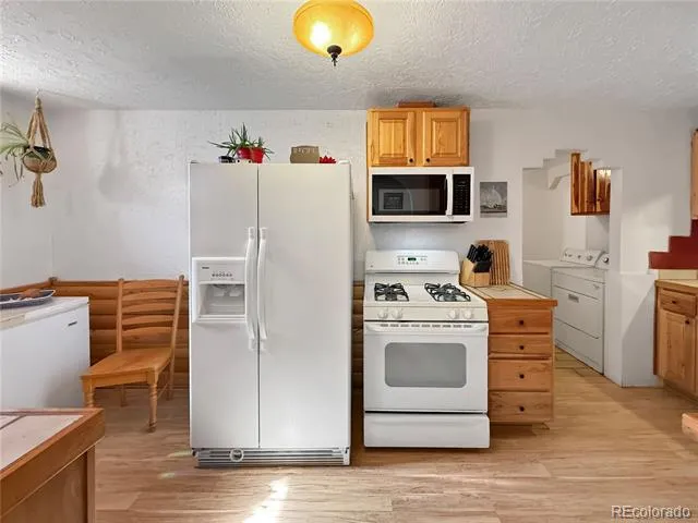 1327 Colorado Street Limon, CO 80828