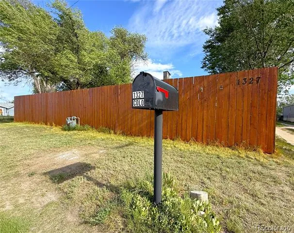 1327 Colorado Street Limon, CO 80828