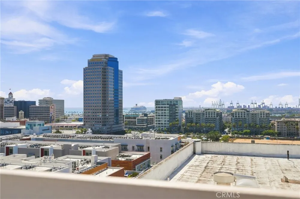 315 W 3rd #401 Long Beach, CA 90802