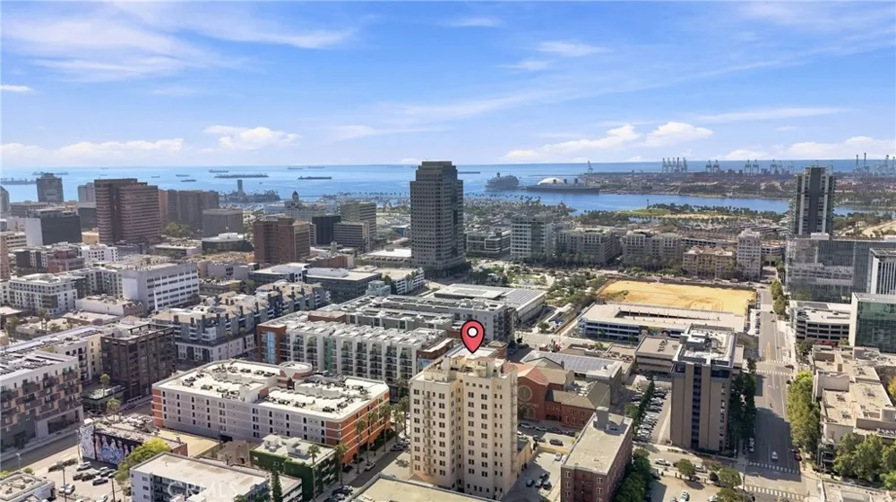 315 W 3rd #401 Long Beach, CA 90802