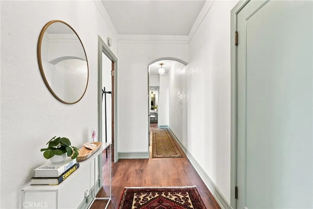 315 W 3rd #401 Long Beach, CA 90802