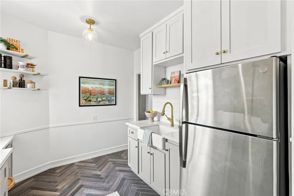 315 W 3rd #401 Long Beach, CA 90802