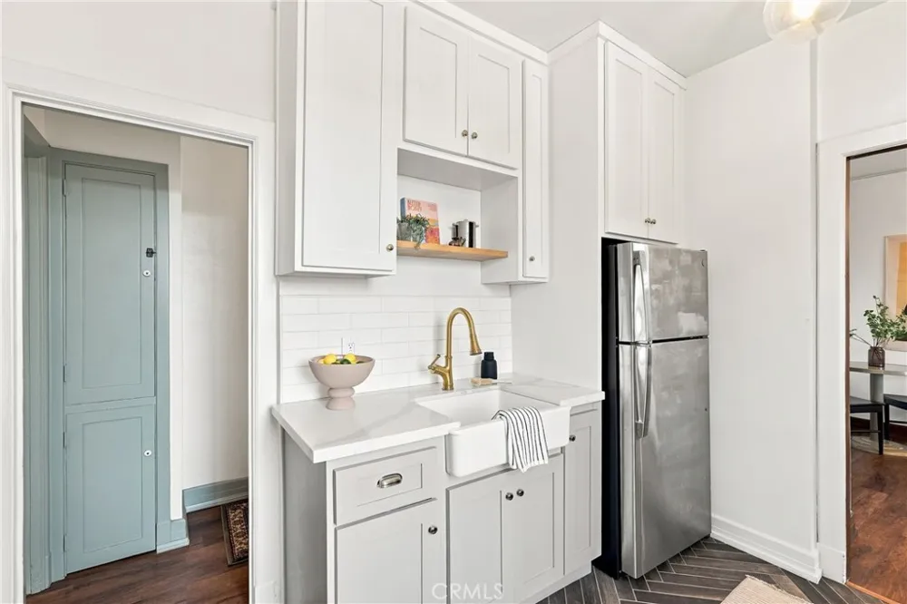 315 W 3rd #401 Long Beach, CA 90802