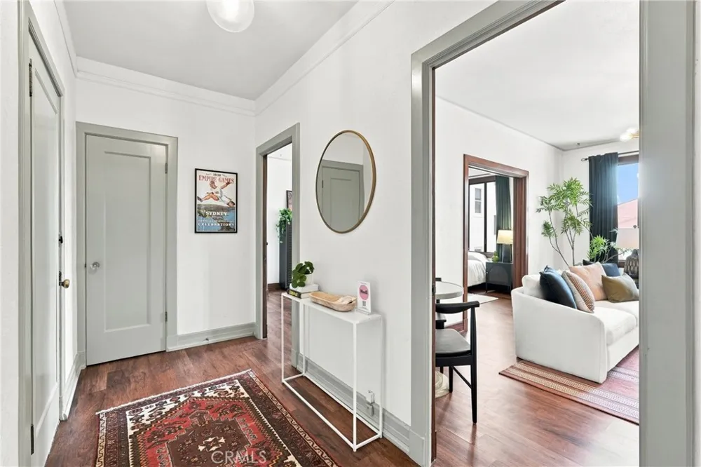 315 W 3rd #401 Long Beach, CA 90802