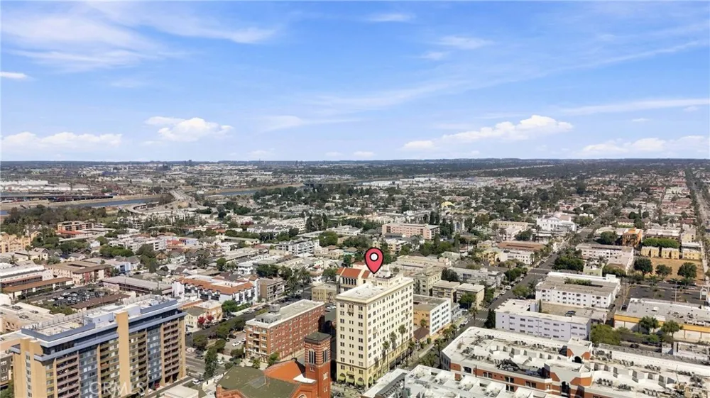 315 W 3rd #401 Long Beach, CA 90802