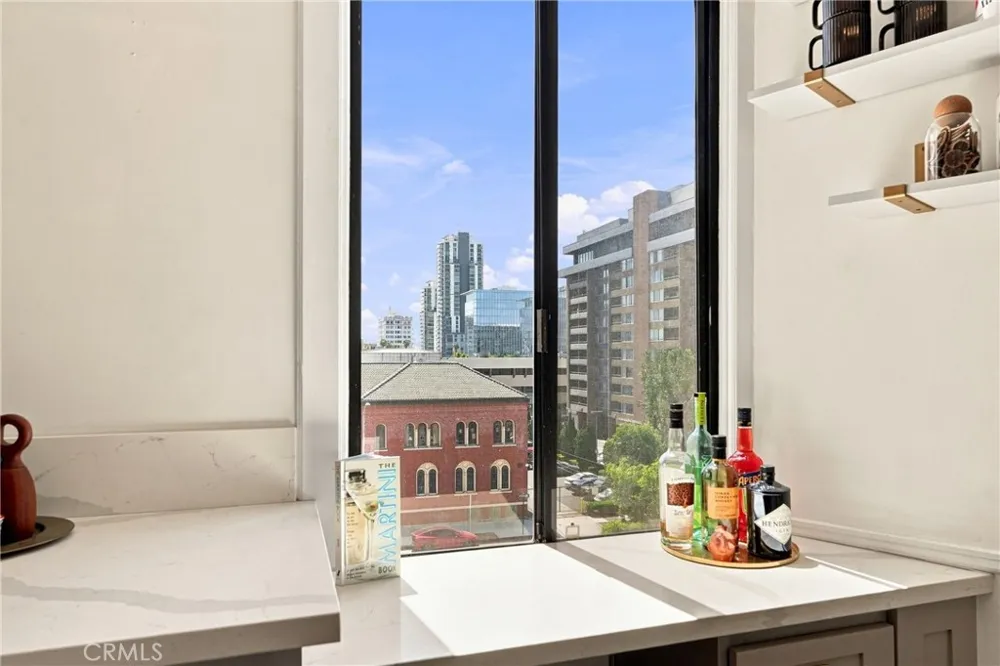 315 W 3rd #401 Long Beach, CA 90802