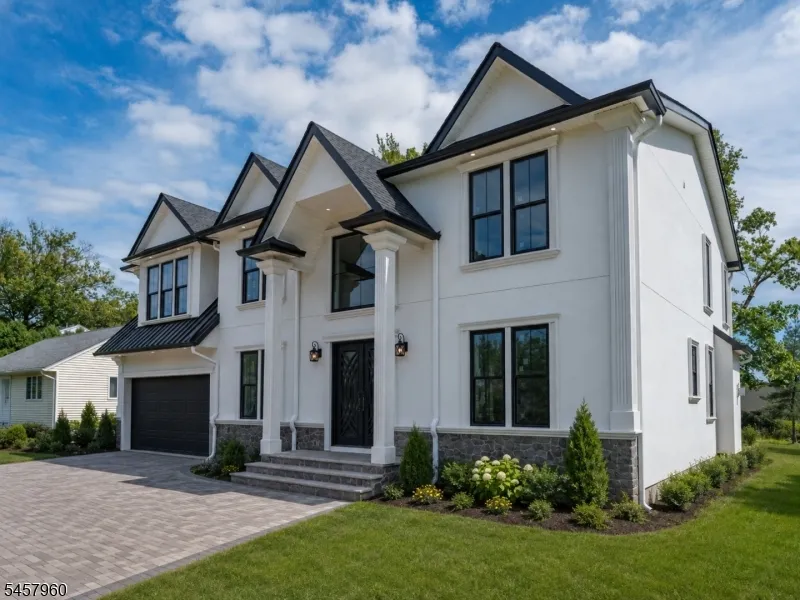412 Gregory Rd Paramus, NJ 07652