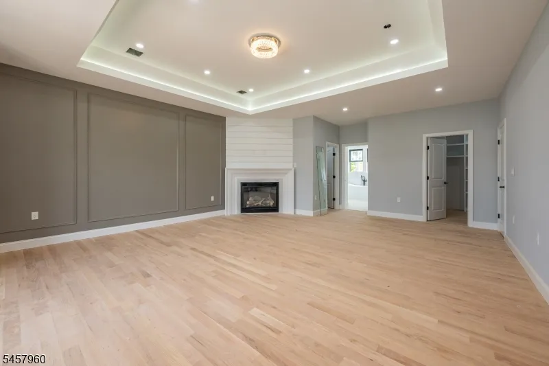 412 Gregory Rd Paramus, NJ 07652
