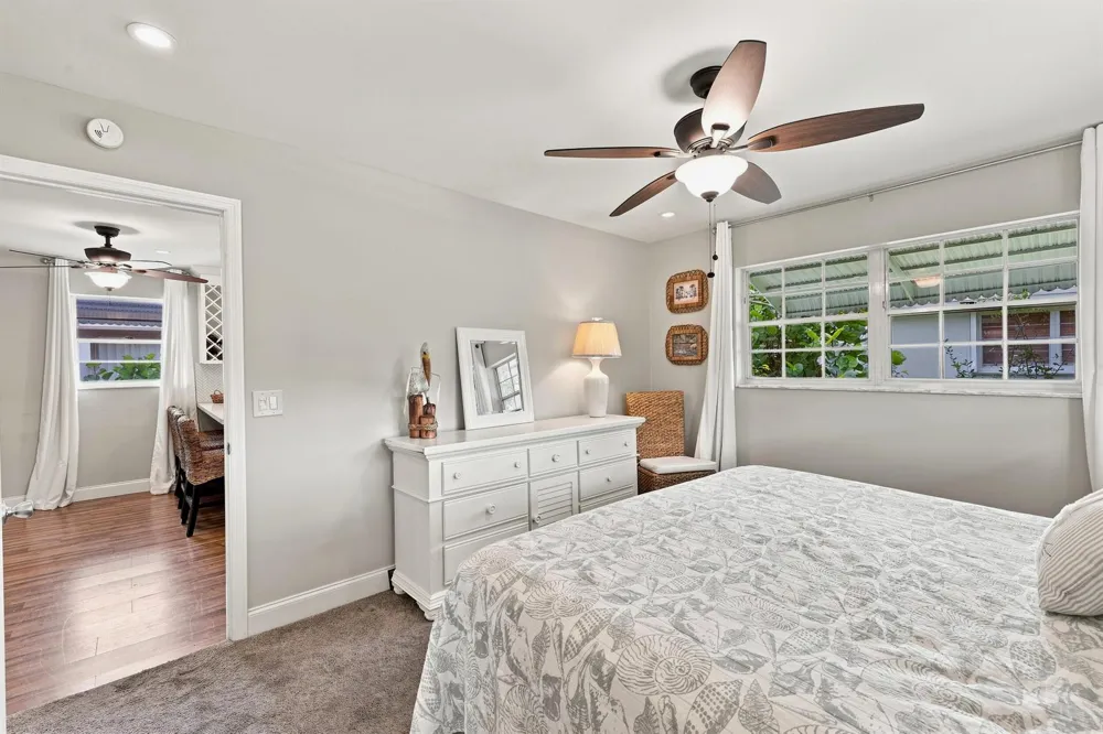 435 BLUEBIRD LANE Delray Beach, FL 33445