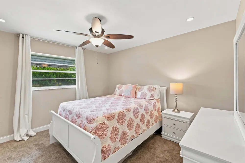 435 BLUEBIRD LANE Delray Beach, FL 33445