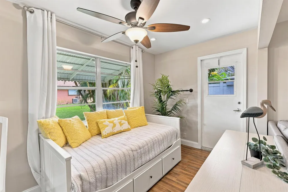 435 BLUEBIRD LANE Delray Beach, FL 33445