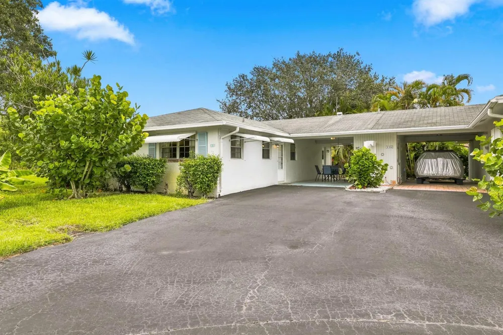 435 BLUEBIRD LANE Delray Beach, FL 33445