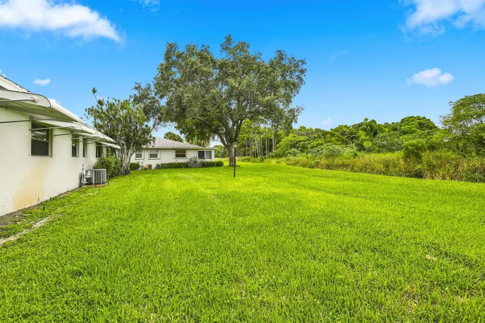 435 BLUEBIRD LANE Delray Beach, FL 33445