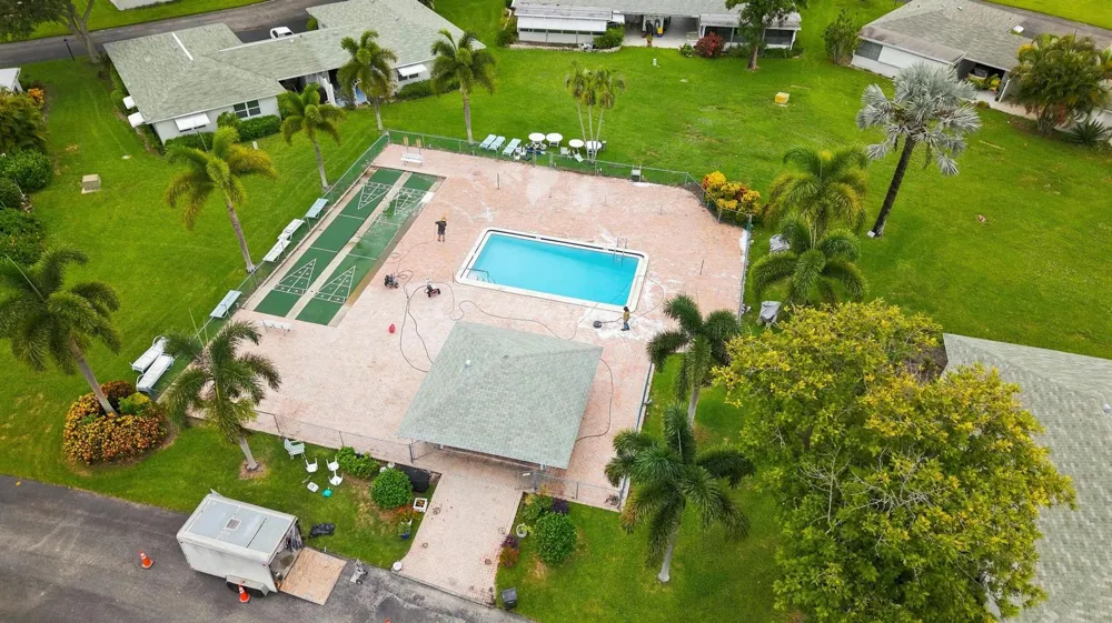 435 BLUEBIRD LANE Delray Beach, FL 33445
