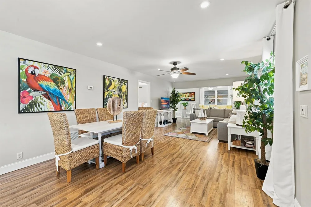 435 BLUEBIRD LANE Delray Beach, FL 33445