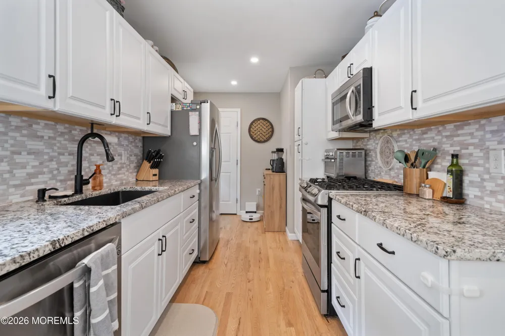 13 Charles Avenue Manchester, NJ 08759