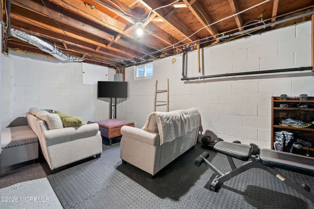 13 Charles Avenue Manchester, NJ 08759
