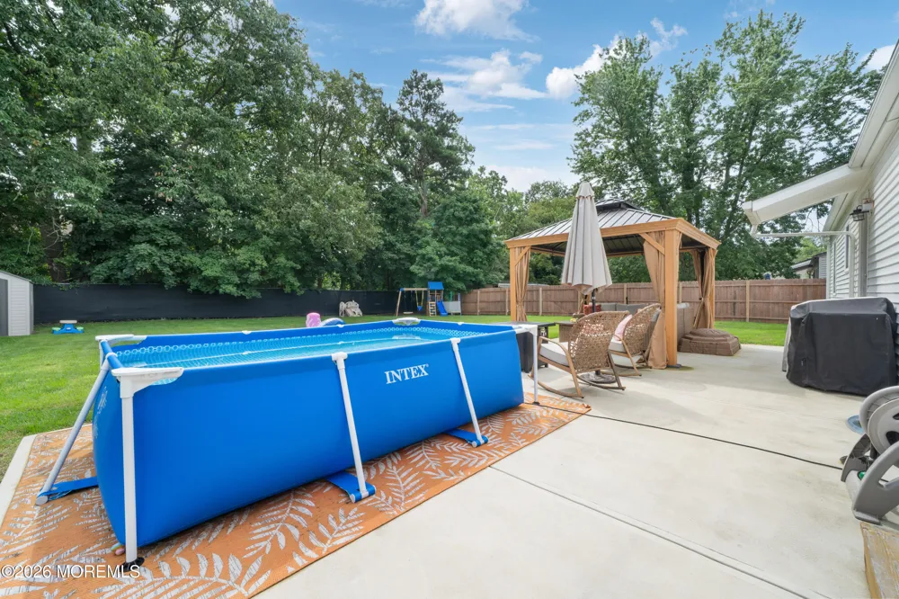 13 Charles Avenue Manchester, NJ 08759