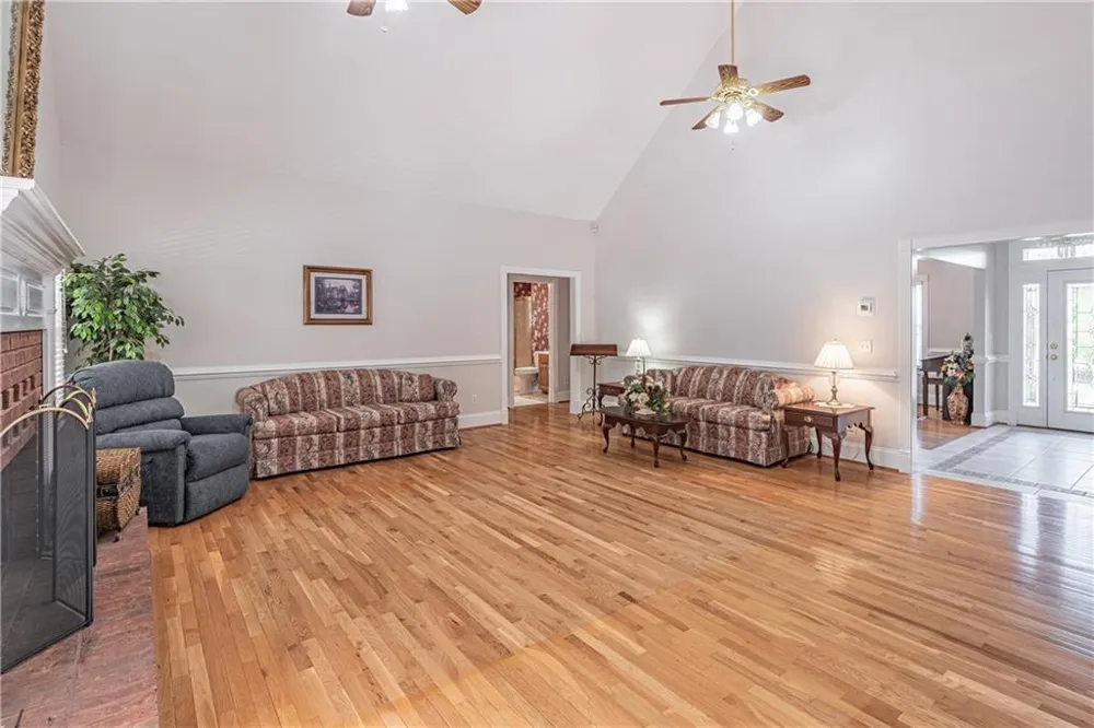3562 Thompson Mill Road Buford, GA 30519
