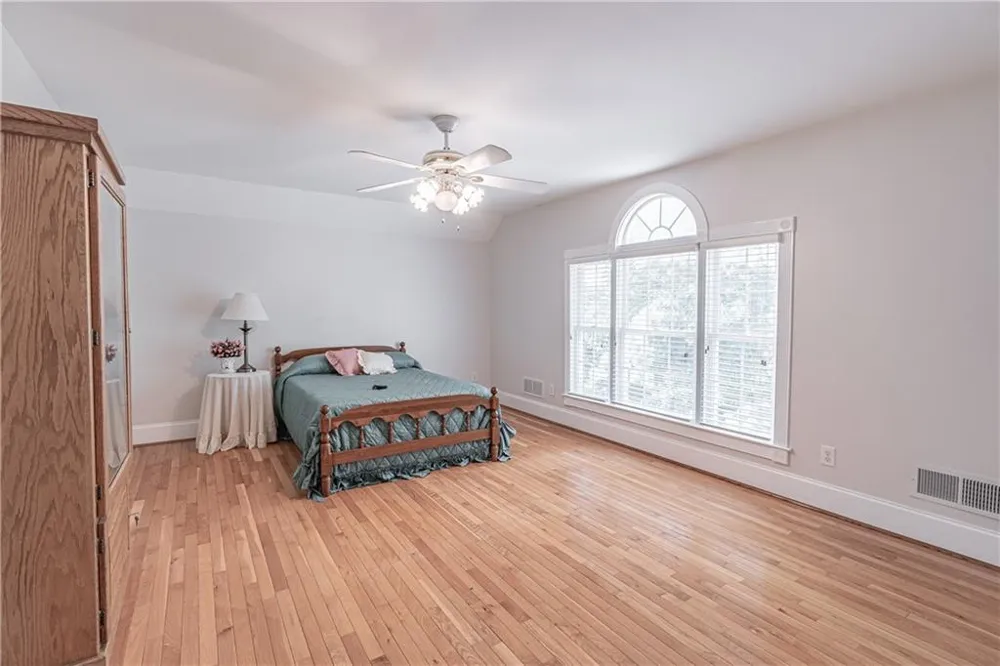 3562 Thompson Mill Road Buford, GA 30519