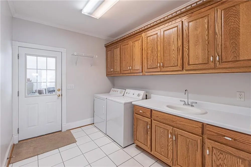 3562 Thompson Mill Road Buford, GA 30519