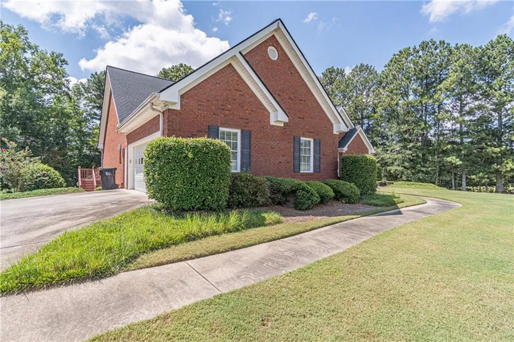 3562 Thompson Mill Road Buford, GA 30519