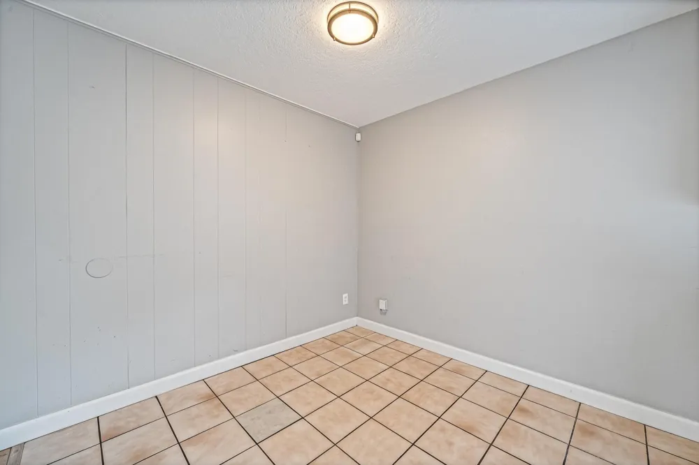 806 Shawnee Street Houston, TX 77034