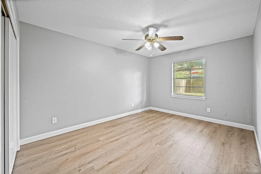 806 Shawnee Street Houston, TX 77034