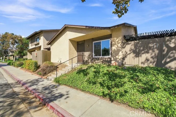 10477 Yosemite Montclair, CA 91763