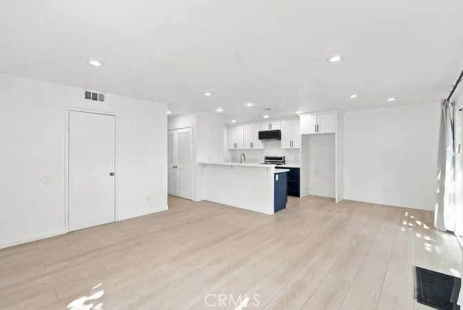 10477 Yosemite Montclair, CA 91763