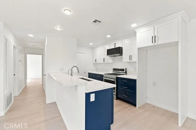 10477 Yosemite Montclair, CA 91763