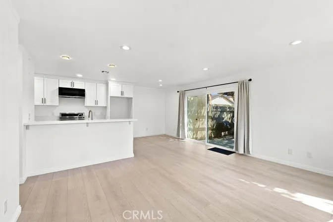 10477 Yosemite Montclair, CA 91763