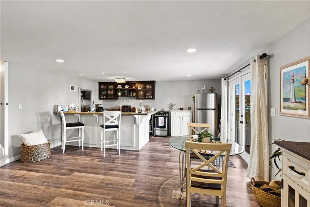 22336 Loch Lomond Canyon Lake, CA 92587