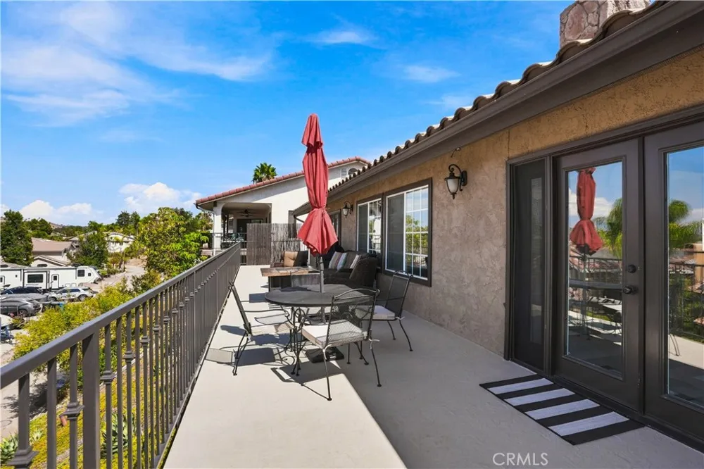 22336 Loch Lomond Canyon Lake, CA 92587