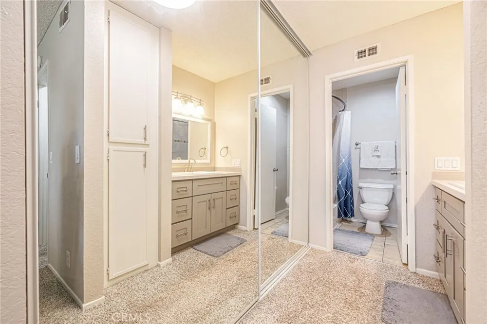 2554 Olive #82 Palmdale, CA 93550