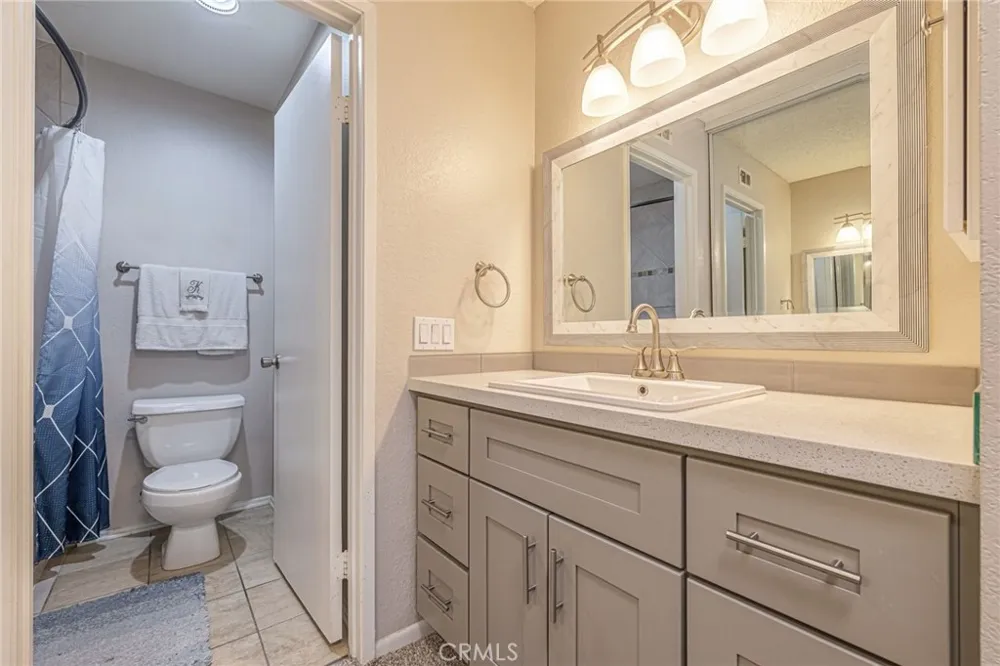 2554 Olive #82 Palmdale, CA 93550
