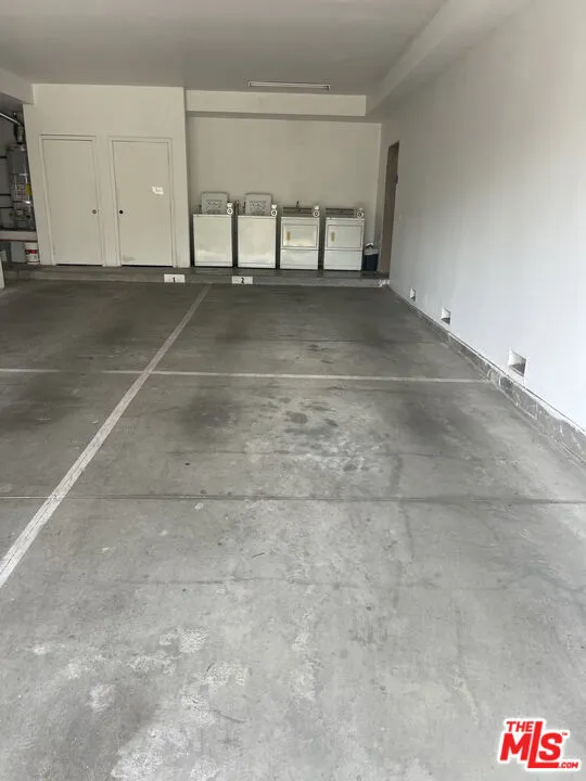 17144 Chatsworth Street Los Angeles, CA 91344