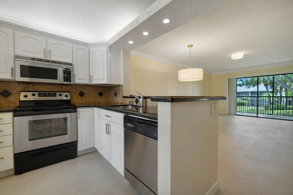 1284 S Military Trail #224 Deerfield Beach, FL 33442