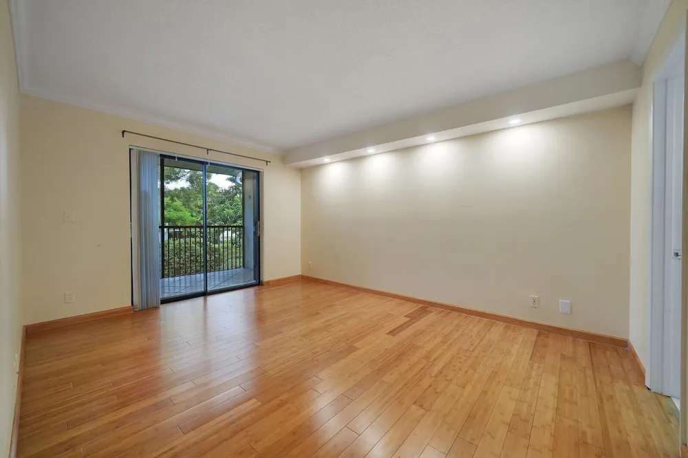 1284 S Military Trail #224 Deerfield Beach, FL 33442