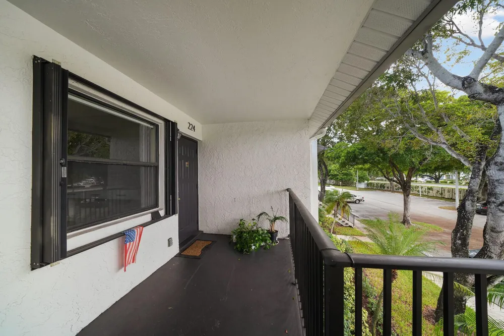 1284 S Military Trail #224 Deerfield Beach, FL 33442