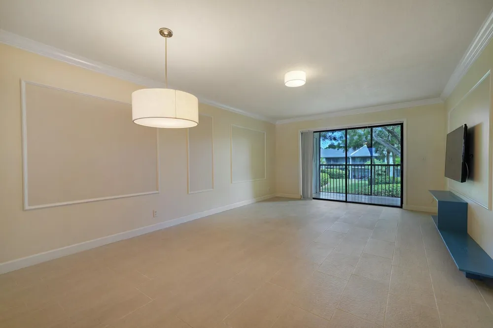 1284 S Military Trail #224 Deerfield Beach, FL 33442