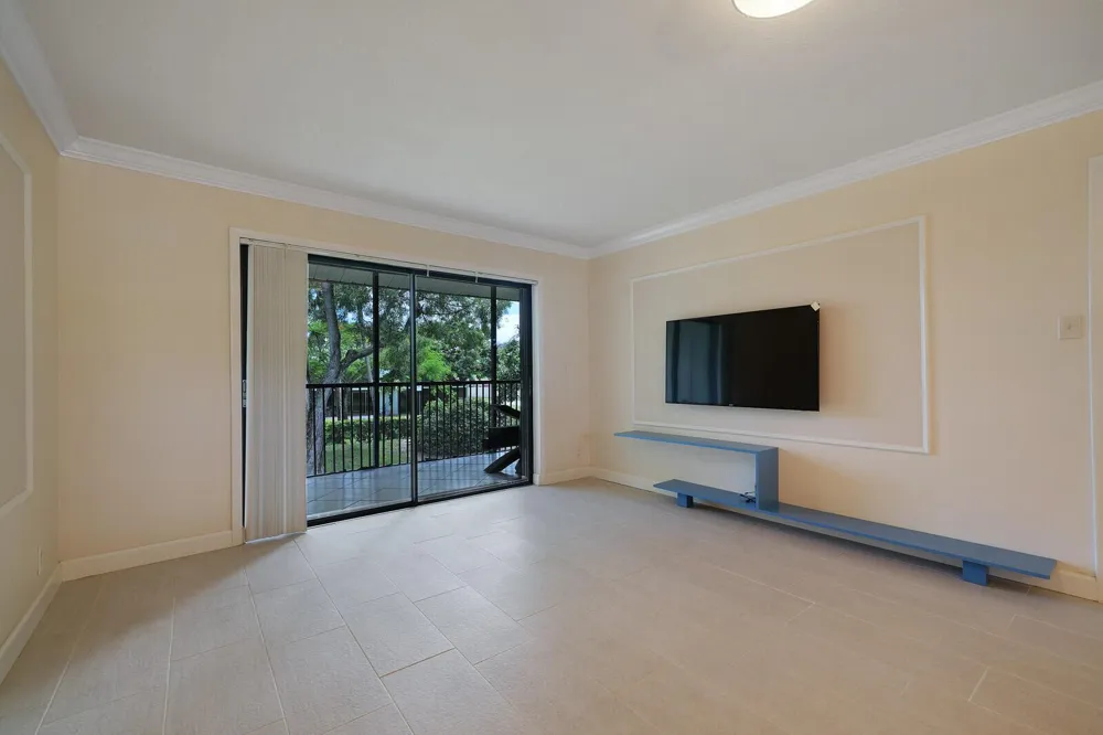 1284 S Military Trail #224 Deerfield Beach, FL 33442